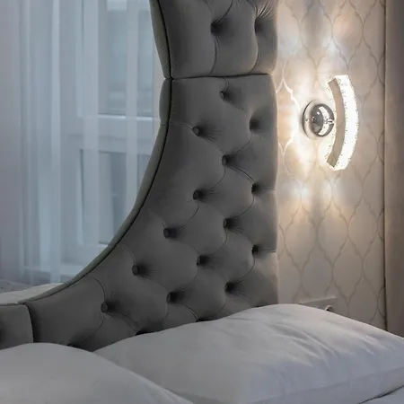 Praga Arte With Parking & Balcony By Renters Lejlighed *